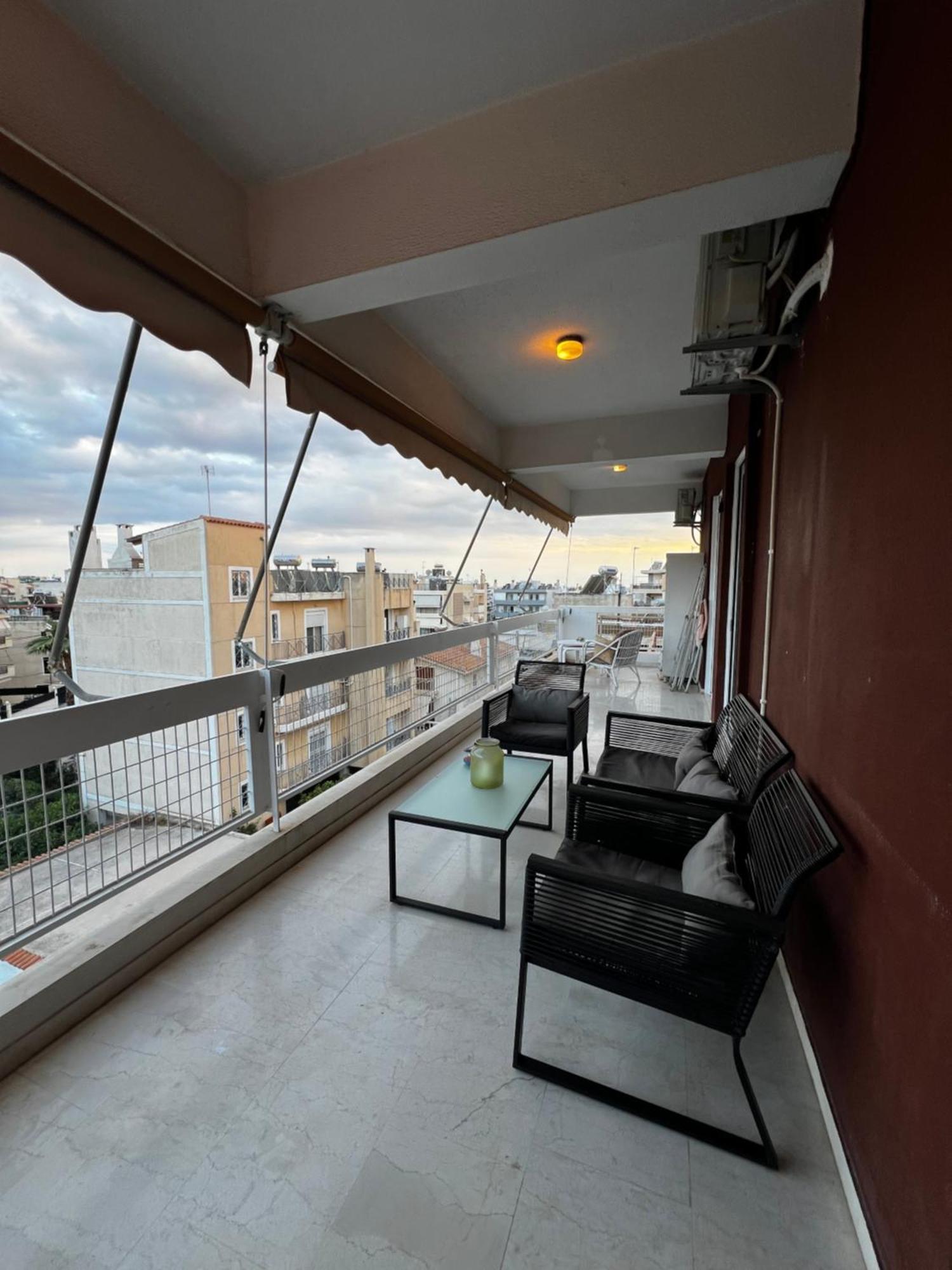 Glyfada Golf Fourth Floor Apartment Atenas Exterior foto